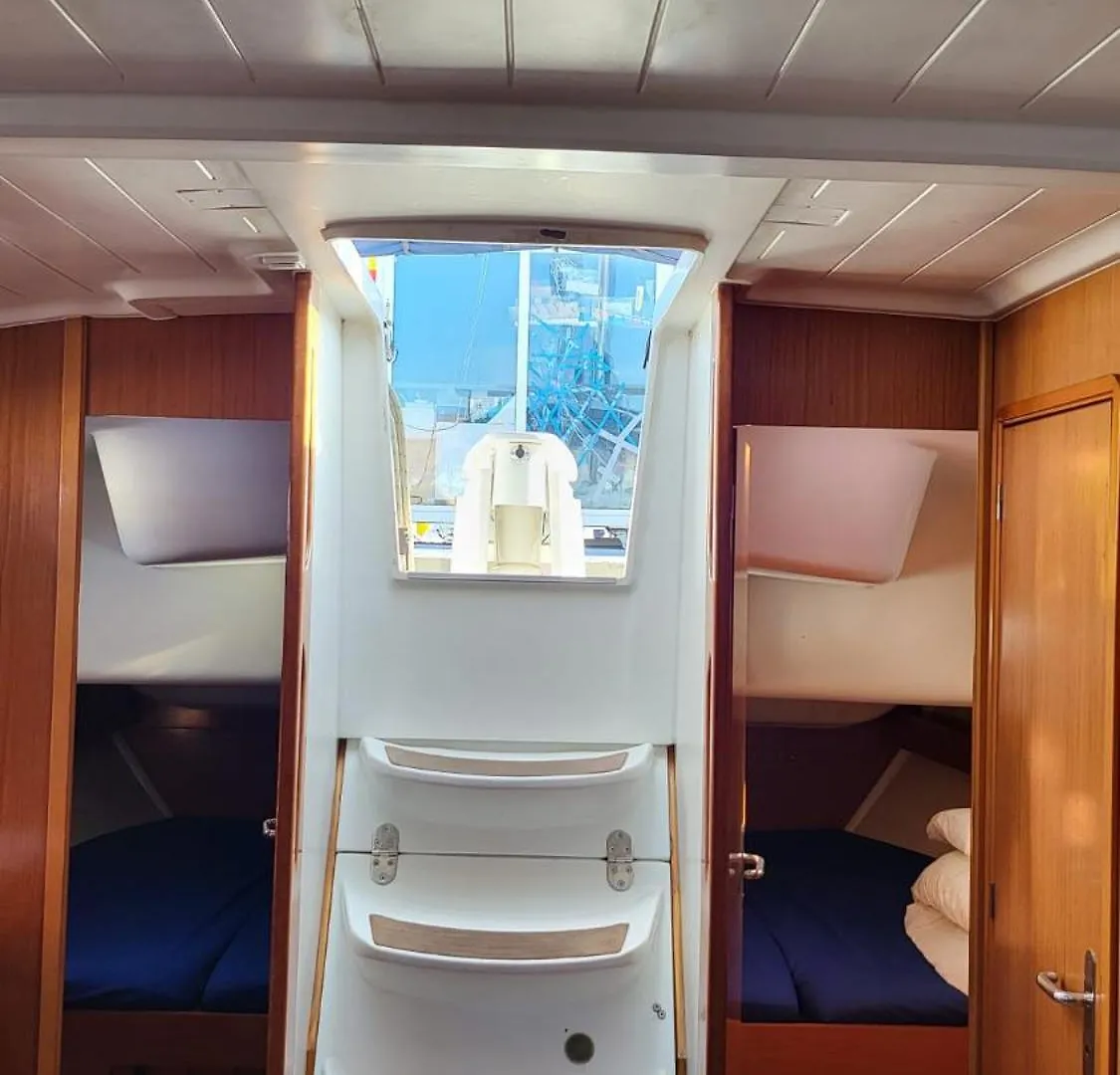 Velero Beneteau Cyclades 43.4 Hotel Palma de Mallorca